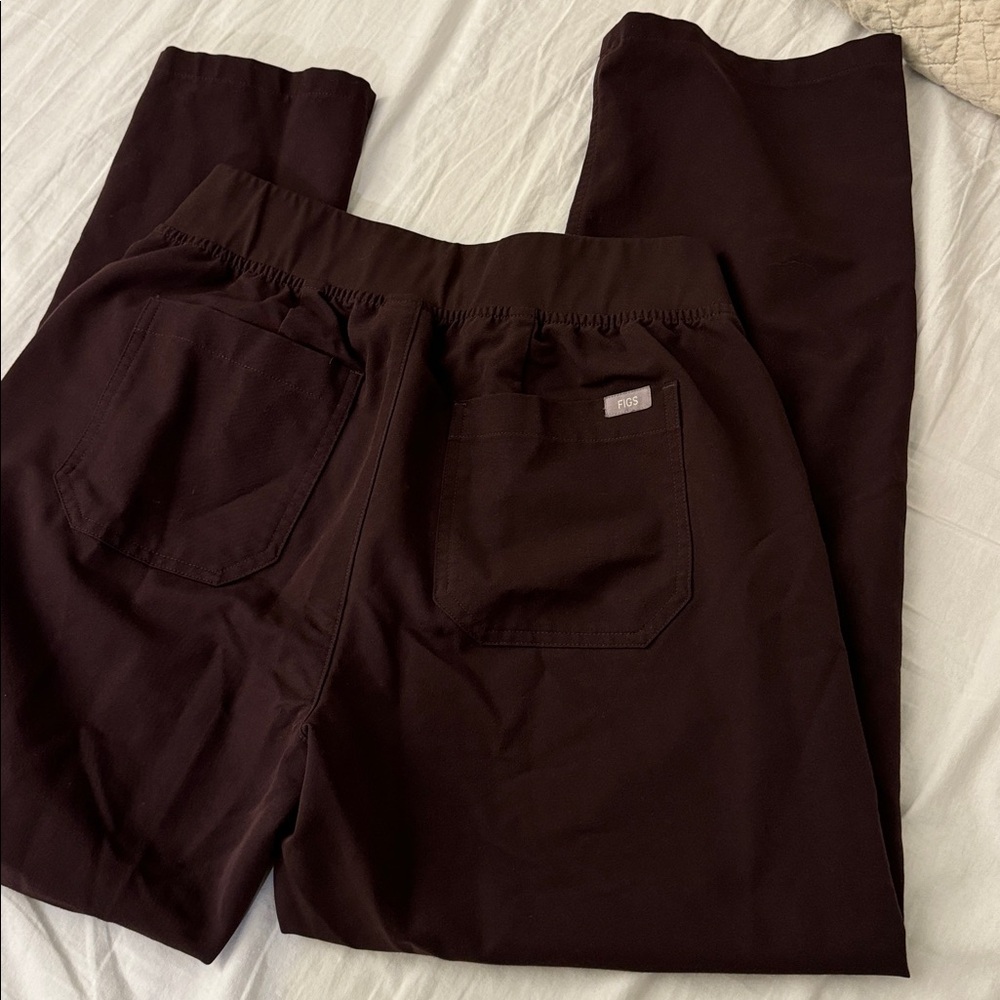 Women's espresso high waisted Livingston - petite scrub pants - Picture 5 of 9